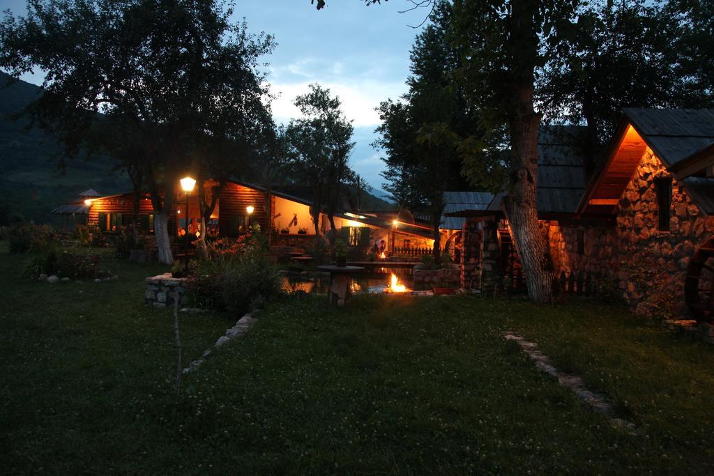 Rafting Camp Tara Center Tri Vodenice Bastasi Εξωτερικό φωτογραφία