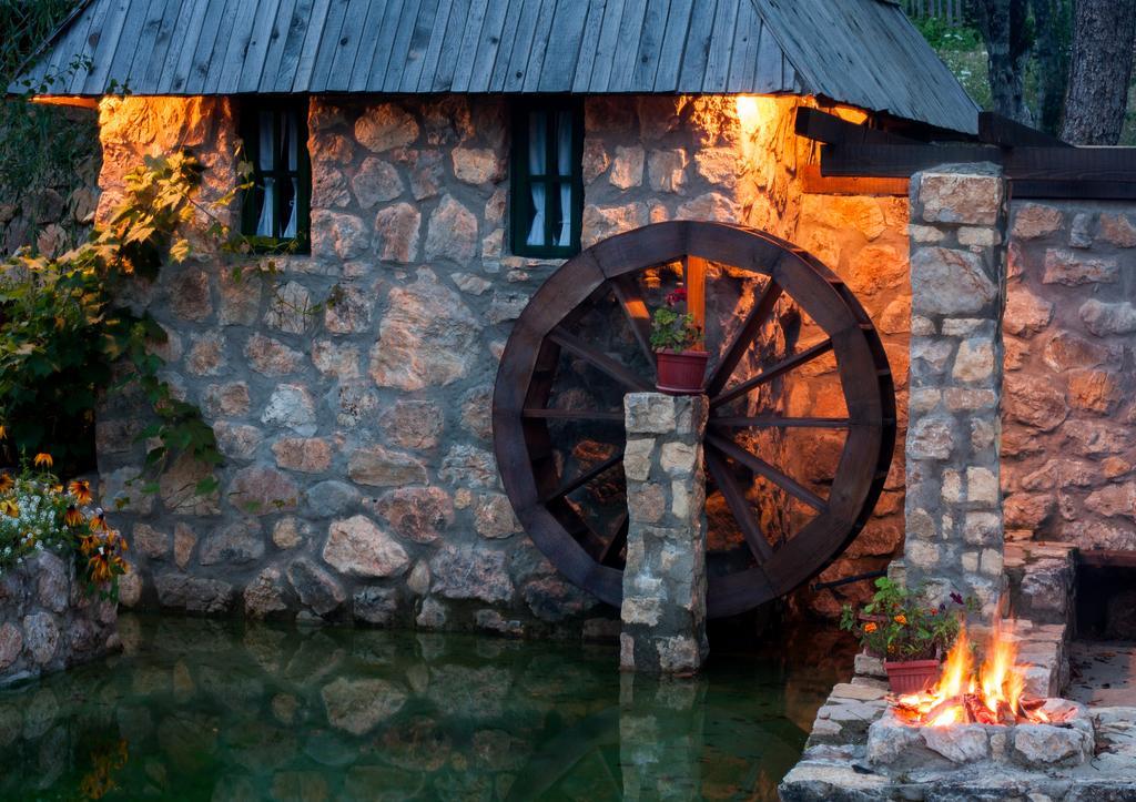 Rafting Camp Tara Center Tri Vodenice Bastasi Εξωτερικό φωτογραφία